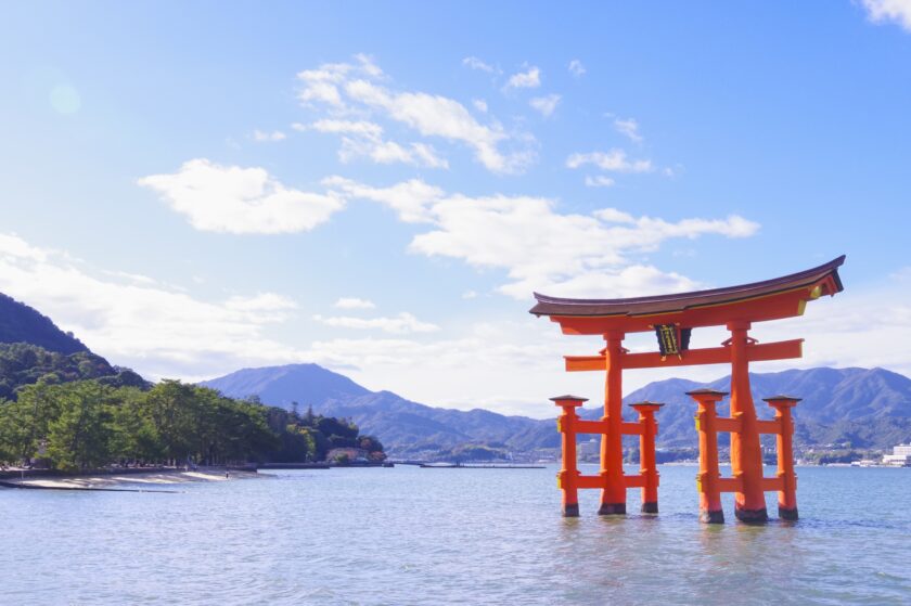 利他・感謝・誠実・研鑽・不屈 ― 株式会社便利箱の理念